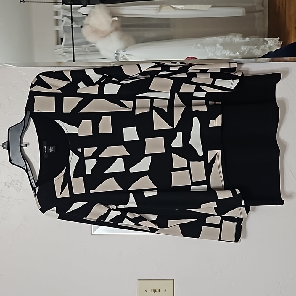 Women's blouse
